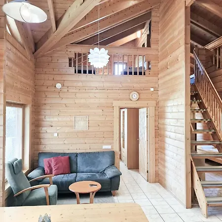 Kastanja & Persikka - 16 Hloe, Molemmat Puolet, Both Sides, Himoslaakso Ski-inout Jamsa